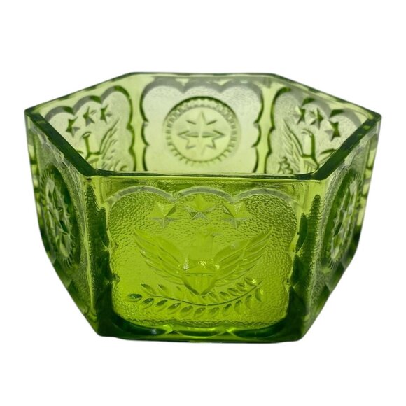 Tiara Indiana Colonial Green Glass Eagle & Stars Hexagonal Candy Dish Vintage - Picture 5 of 8